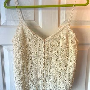 Top Francisco Ficelle from Sezane beautiful crochet blend of cotton.